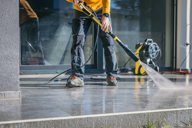 Best House Exterior Washing  in Eastmont, WA