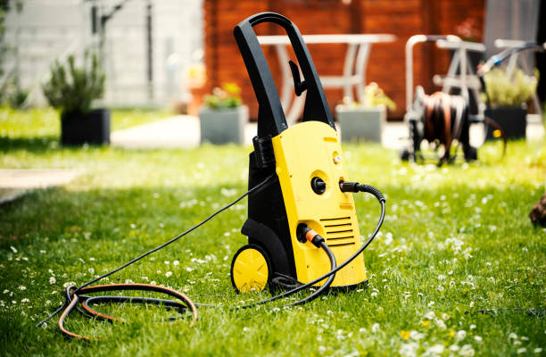 Best Machinery and Equipment Cleaning  in Eastmont, WA